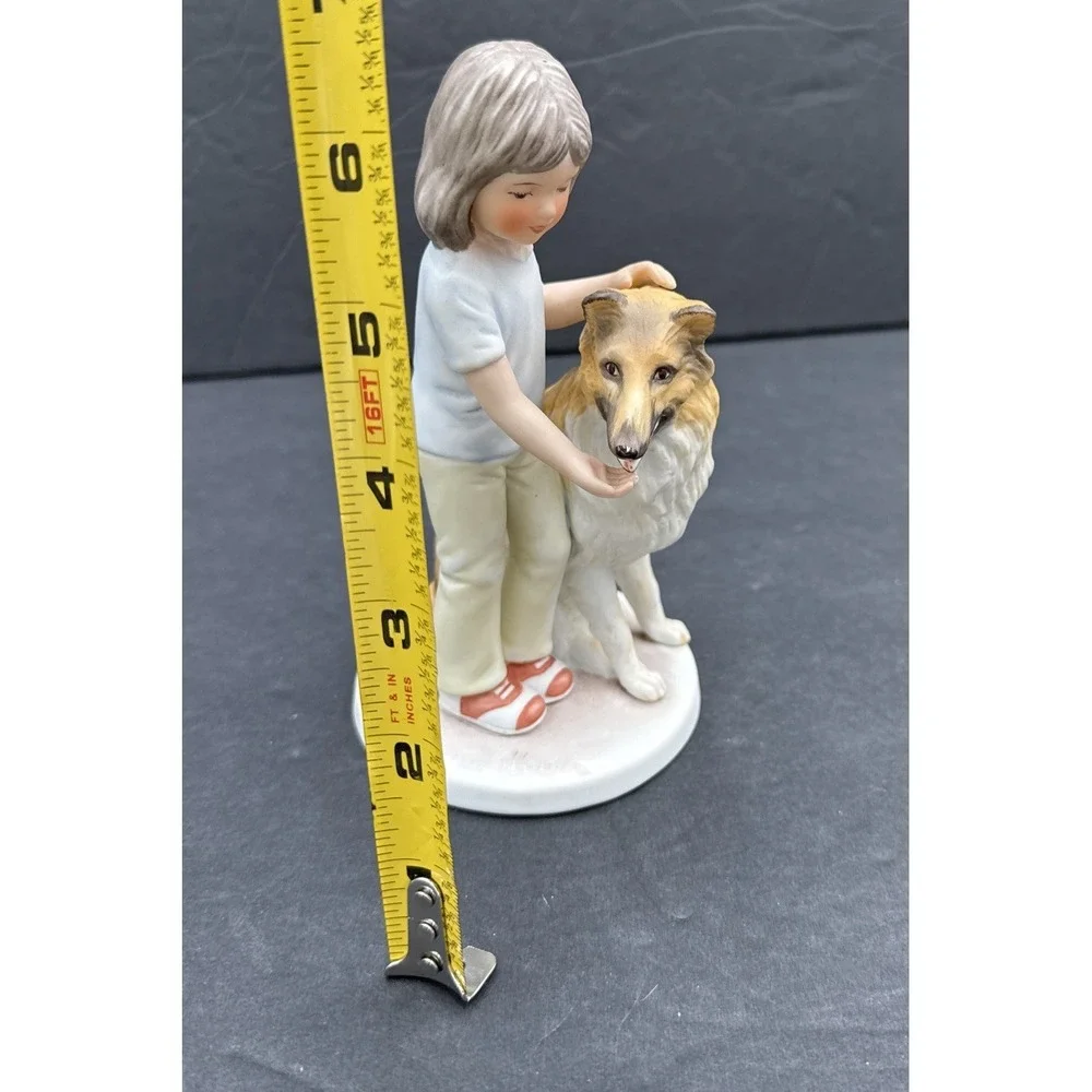 Vintage 1984 France's Hook Good Doggie Figurine Ceramic Dog Numbered Signed